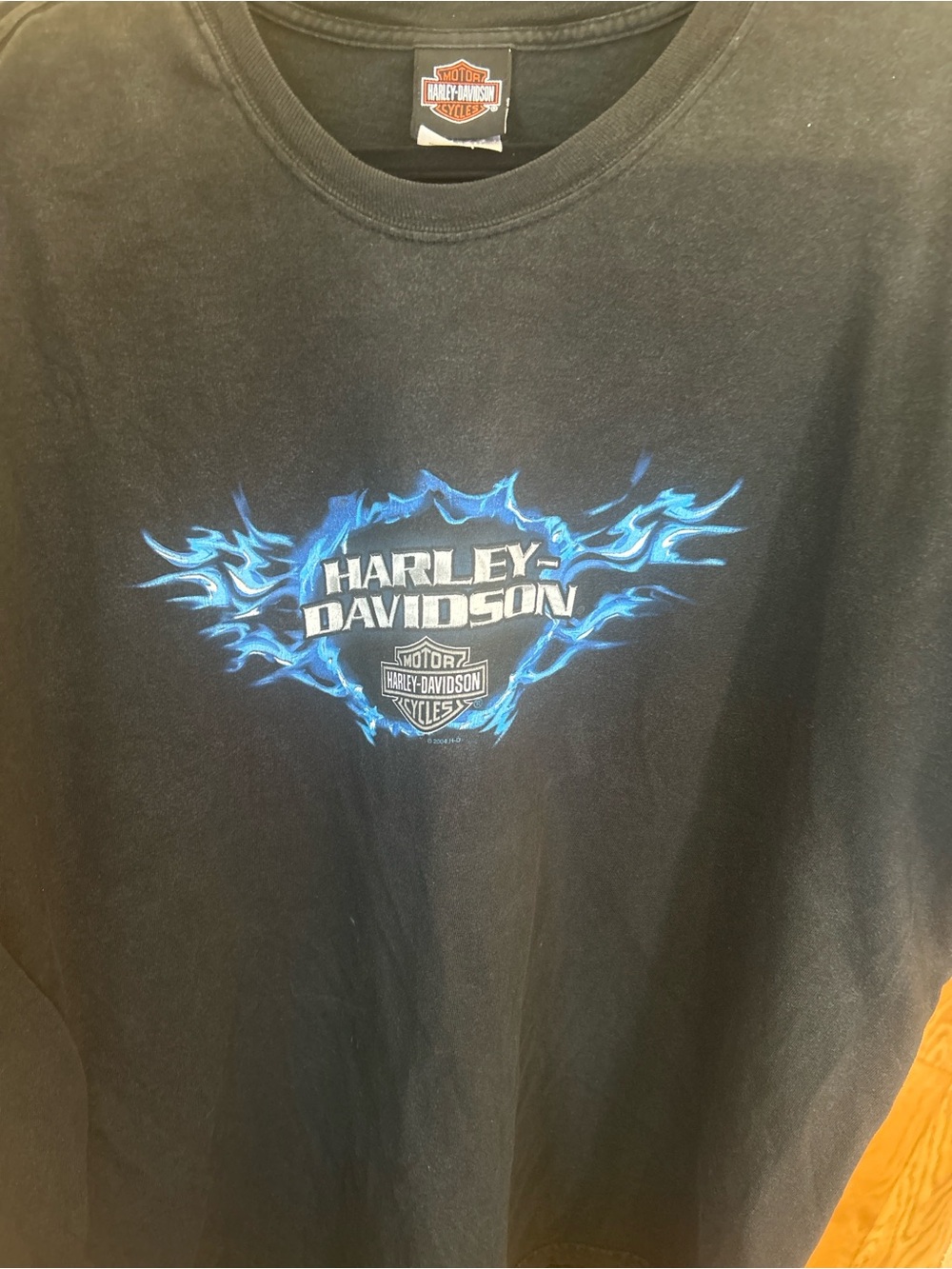 Vintage y2k 2004 Harley-Davidson 2xl men’s black T-Shirt Blue Flame hickory nc